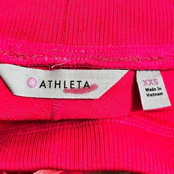 Athleta Sphinx Pants Red Licorice Hard to find - Picture 4 of 5